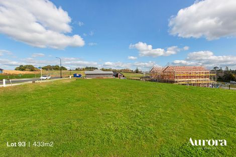 Photo of property in 30 Taahunui Rise, Peacocke, Hamilton, 3206