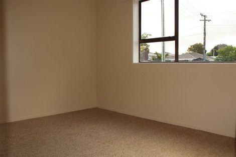 Photo of property in 27 Harris Road, Mount Wellington, Auckland, 1051