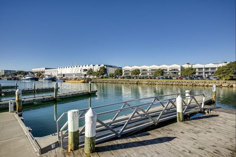 Photo of property in 10/26 West Quay, Ahuriri, Napier, 4110
