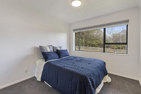 Photo of property in 2 Squire Place, Blagdon, New Plymouth, 4310