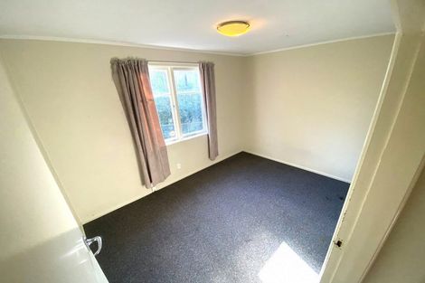 Photo of property in 40 Tahi Terrace, Glen Eden, Auckland, 0602