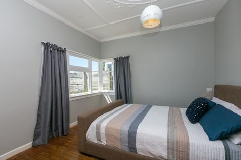 Photo of property in 421 Devon Street West, Lynmouth, New Plymouth, 4310