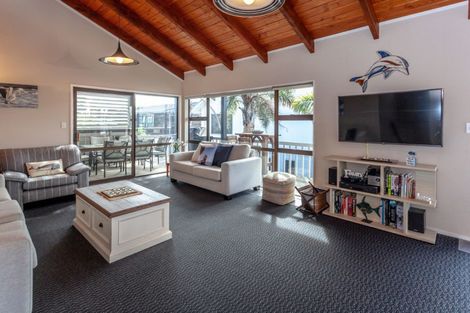 Photo of property in 201a Graham Street, Whangamata, 3620