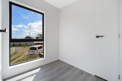 Photo of property in 8/17 Julian Place, Otara, Auckland, 2023