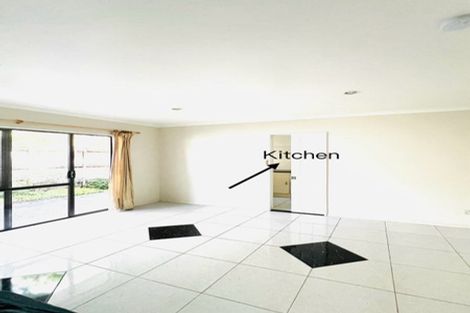 Photo of property in 102 Middlefield Drive, Flat Bush, Auckland, 2016