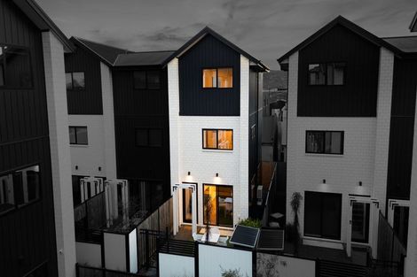Photo of property in 10/340 Cashel Street, Christchurch Central, Christchurch, 8011