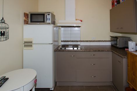 Photo of property in 12 Glen Road, Mornington, Dunedin, 9011