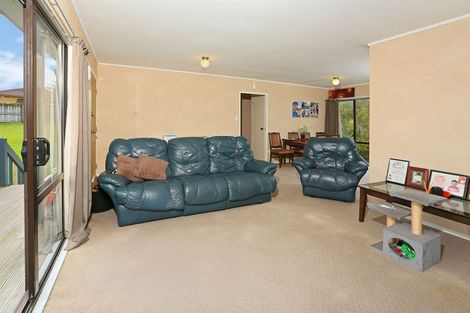 Photo of property in 7 Miriam Corban Heights, Henderson, Auckland, 0612