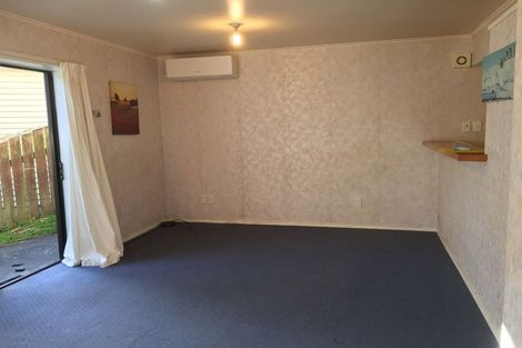 Photo of property in 81 Monorgan Road, Strathmore Park, Wellington, 6022