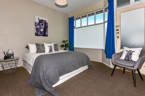 Photo of property in 52 Bowhill Road, New Brighton, Christchurch, 8083