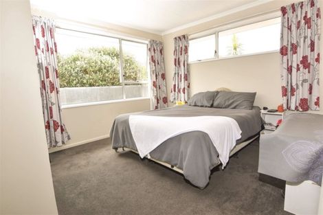 Photo of property in 72a Oram Avenue, New Brighton, Christchurch, 8061