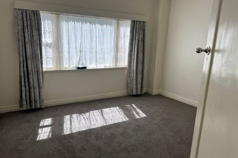 Photo of property in Elms Court Flats, 8/367 The Terrace, Te Aro, Wellington, 6011