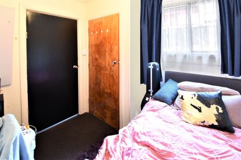 Photo of property in 16 Titan Street, North Dunedin, Dunedin, 9016