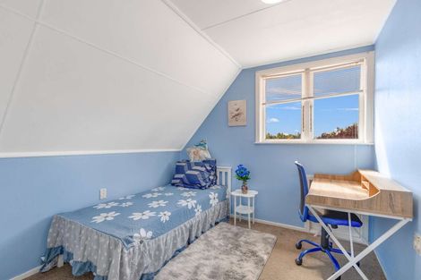 Photo of property in 28 Oxford Street, Hokowhitu, Palmerston North, 4410