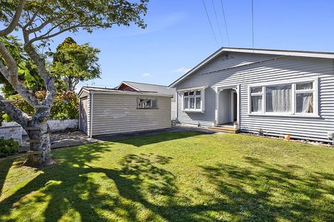 Photo of property in 17 Massey Street, Westown, New Plymouth, 4310