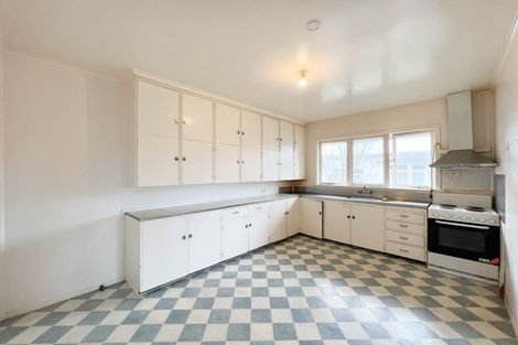 Photo of property in 3201 Great North Road, New Lynn, Auckland, 0600