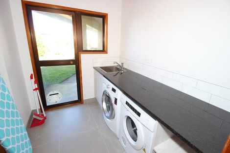 Photo of property in 108 Wade River Road, Wade Heads, Whangaparaoa, 0932