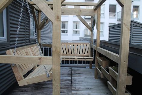 Photo of property in Terrace Heights Apartments, 2/163p The Terrace, Wellington Central, Wellington, 6011