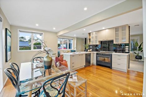 Photo of property in 29 Amberley Avenue, Te Atatu South, Auckland, 0610