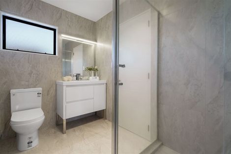 Photo of property in 44 Wairere Road, The Gardens, Auckland, 2105