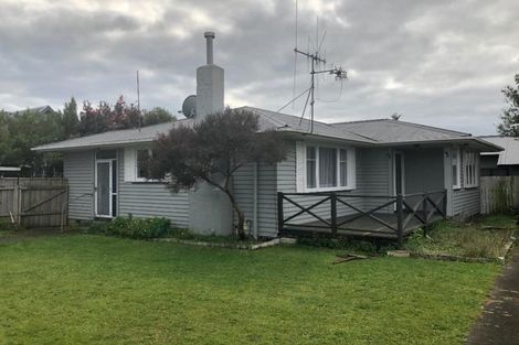 Photo of property in 32 Roberts Line, Kelvin Grove, Palmerston North, 4414