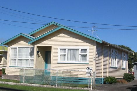 Photo of property in 12 North Street, Petone, Lower Hutt, 5012