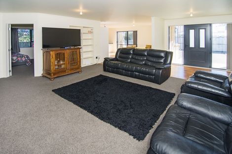 Photo of property in 85b Oxford Street, Tawa, Wellington, 5028