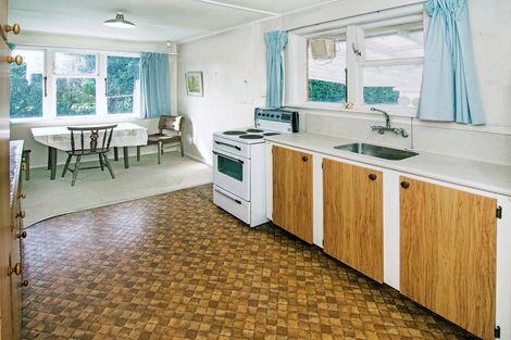 Photo of property in 248 High Street North, Carterton, 5713