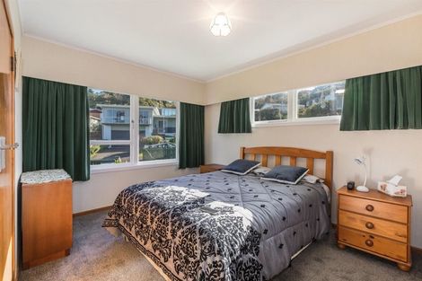 Photo of property in 25 Rondane Place, Tirohanga, Lower Hutt, 5010