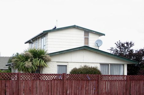 Photo of property in 9 Rosanna Place, Aranui, Christchurch, 8061