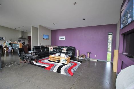 Photo of property in 3 Farringdon Avenue, Rototuna North, Hamilton, 3210