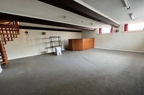 Photo of property in 21 Maple Grove, Maungaraki, Lower Hutt, 5010