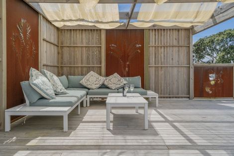 Photo of property in 237 Kenwood Drive, Matarangi, Whitianga, 3592