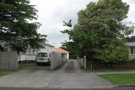 Photo of property in 10a Waiari Road, Conifer Grove, Takanini, 2112
