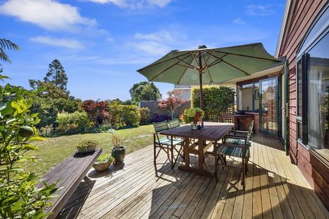 Photo of property in 7b Rimu Street, Strandon, New Plymouth, 4312