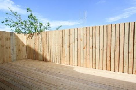 Photo of property in 1-5/5 Charlemont Street, Whitiora, Hamilton, 3200