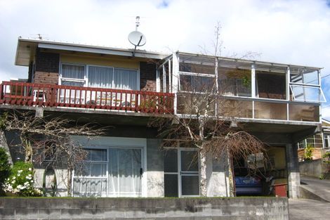Photo of property in 11 Stoke Street, Westown, New Plymouth, 4310