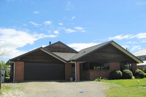 Photo of property in 10 Thornley Place, Woodend, 7610