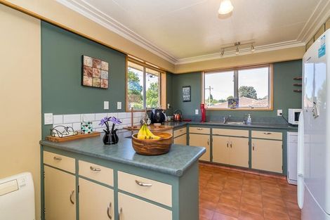 Photo of property in 7 Unsworth Street, Green Island, Dunedin, 9018