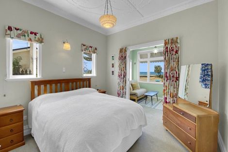 Photo of property in 36 The Esplanade, Westshore, Napier, 4110