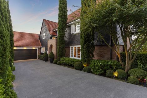 Photo of property in 130 St Stephens Avenue, Parnell, Auckland, 1052