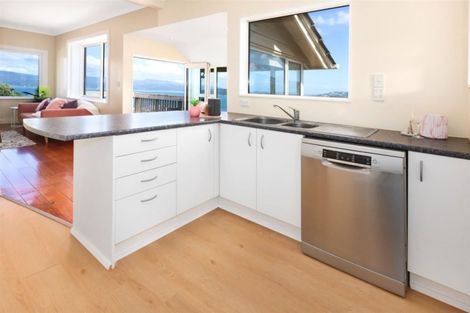 Photo of property in 134 Cashmere Avenue, Khandallah, Wellington, 6035