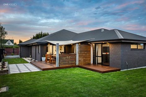 Photo of property in 71 Gladstone Road, Woodend, 7610