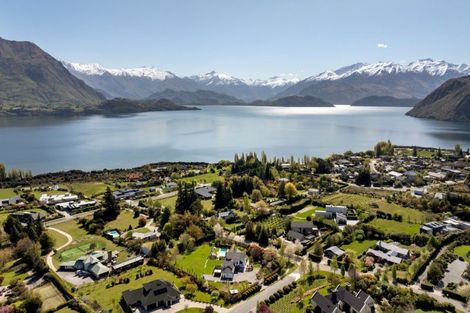 Photo of property in 49 Ridgecrest, Wanaka, 9305