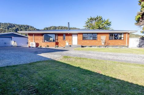 Photo of property in 5 Mitchell Place, Cobden, Greymouth, 7802