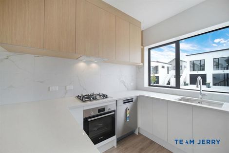 Photo of property in 35 Survila Street, Papakura, 2110