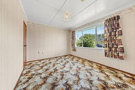 Photo of property in 181 Mangorei Road, Merrilands, New Plymouth, 4312