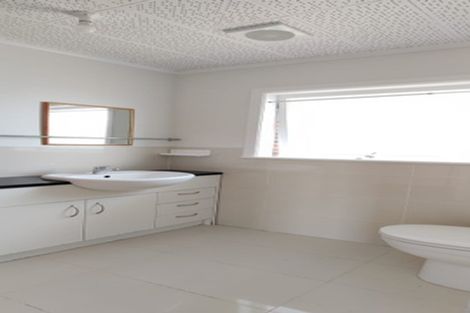 Photo of property in 46 Tiraumea Drive, Pakuranga, Auckland, 2010