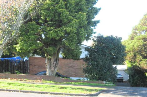 Photo of property in 76 Friedlanders Road, Manurewa, Auckland, 2102