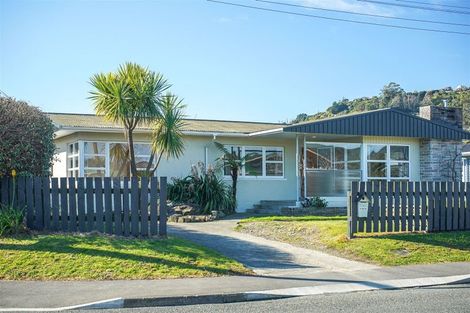 Photo of property in 1 Rotoiti Street, Tahunanui, Nelson, 7011